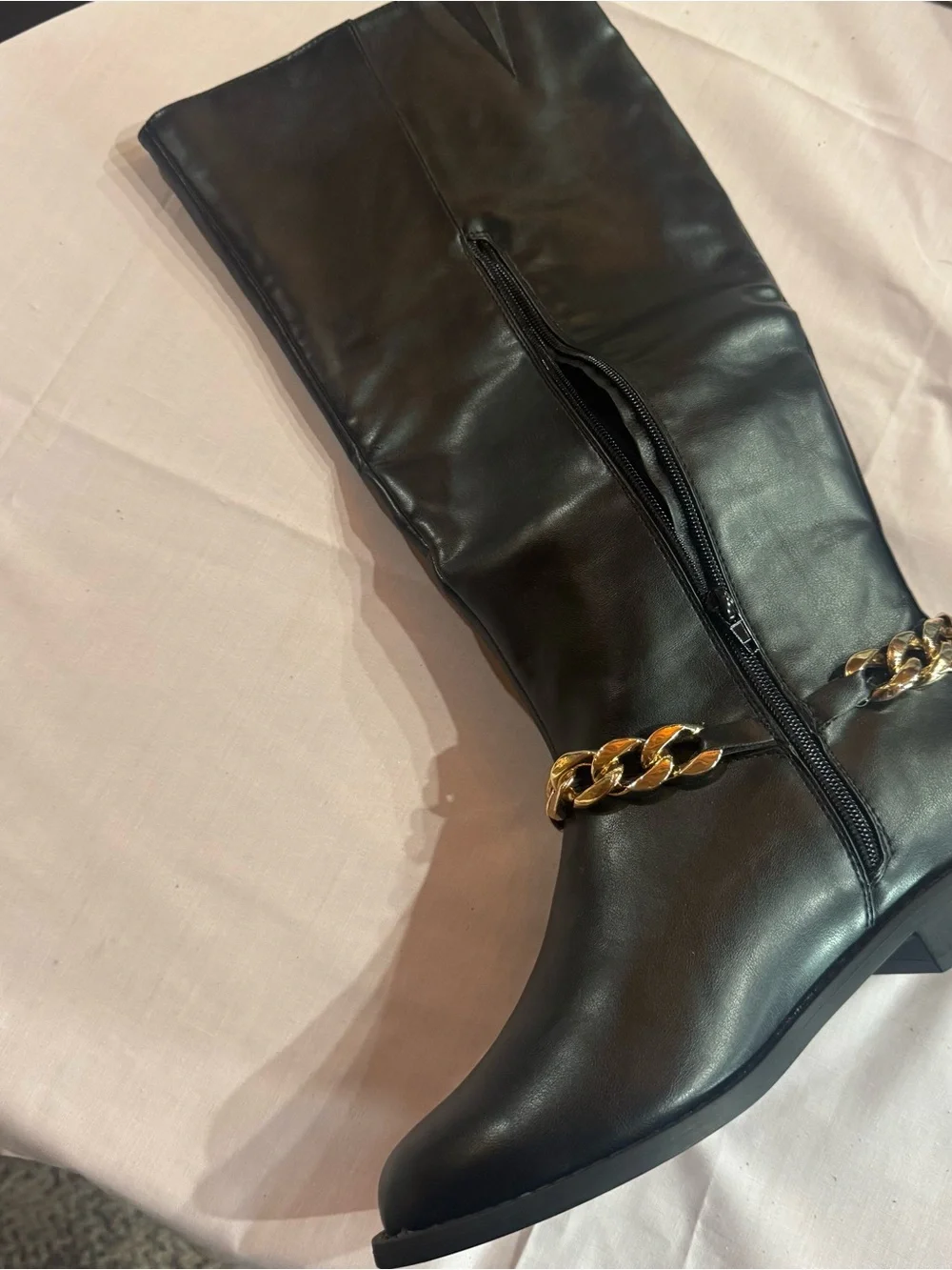 NEW  WITHOUT TAGSWomen's Black Over-the-Knee Boots with Gold Chain Accent
